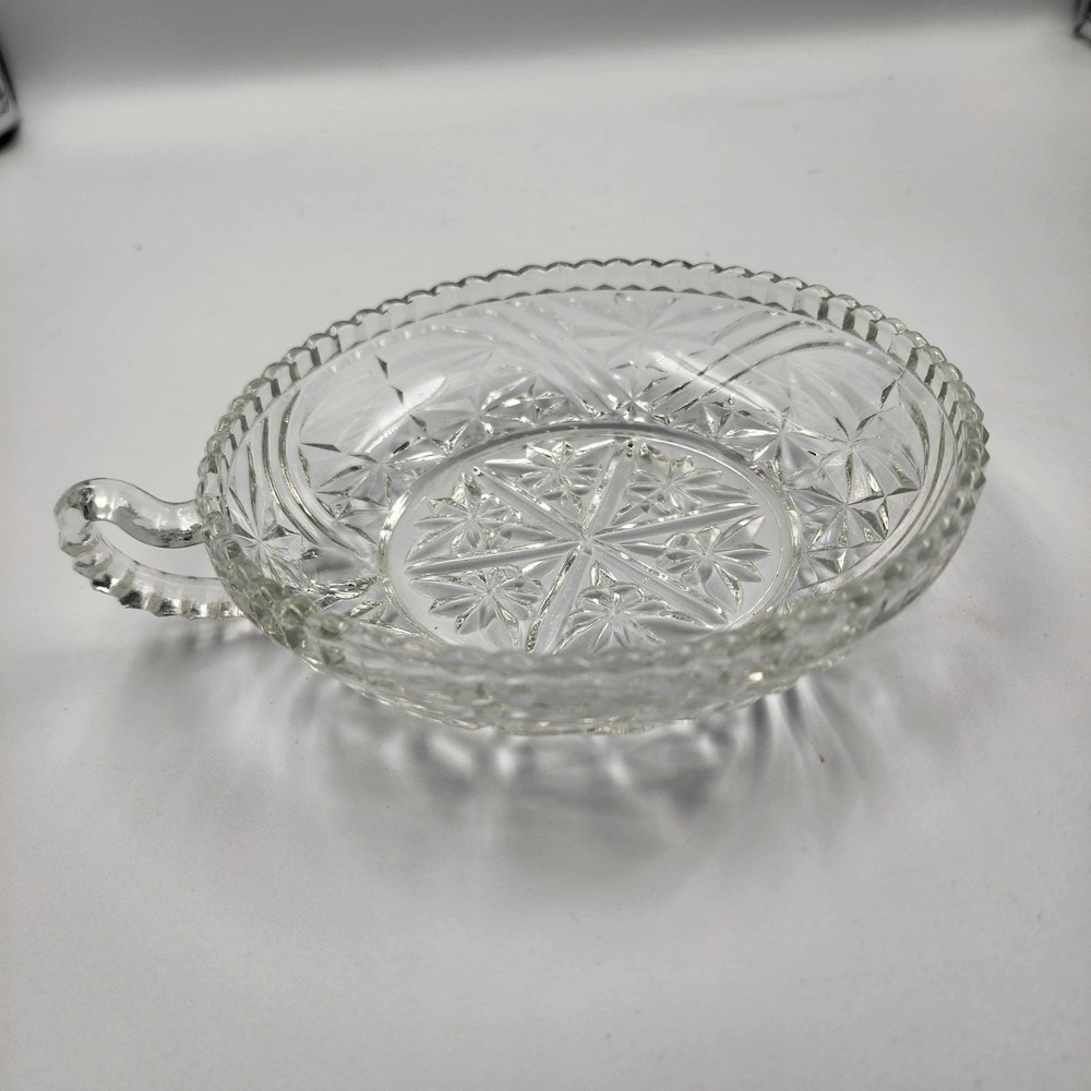 Vintage 1950s Anchor Hocking Clear Glass Stars and Bars 7" Nappy Bowl - Picture 5 of 5